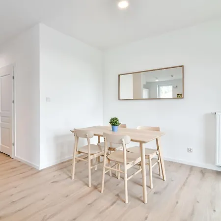 Ltc - Modern Tower Apartment *